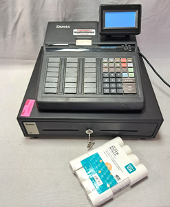 lot 158 image: Sam4S Electronic cash register model SPS-345, powers on no register key, only drawer keys included. Plus Thermal paper rolls