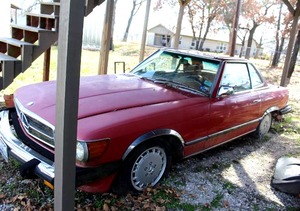 lot 49 image: 1974 Mercedes Benz hardtop convertible will need to be towed or trailered off property vin number #10704412017244  original mileage 101,311