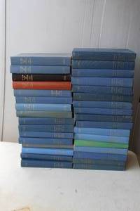 lot 126 image: collection of vintage hardcover books see pictures for titles