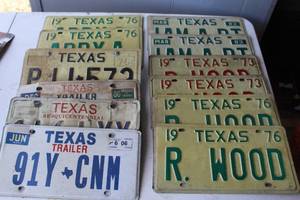 lot 77 image: collectible vintage Texas license plates