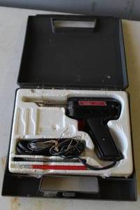 lot 263 image: Weller 8200 Dual Heat Soldering Gun