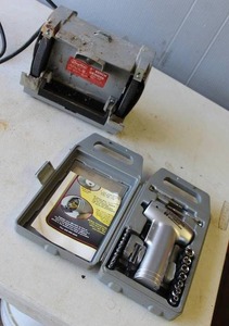 lot 269 image: Dayton bench grinder and cordless screwdriver set