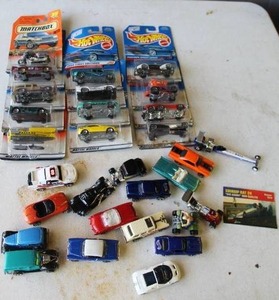 lot 284 image: Coercion of vintage hot wheels