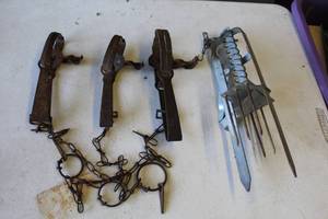 lot 312 image: Victor Plunger Style Mole Trap, Animal Traps