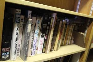 lot 338 image: Shelf full of books see pictures for titles