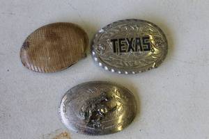 lot 343 image: belt buckles