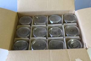 lot 345 image: Mixed dozen of mason jars