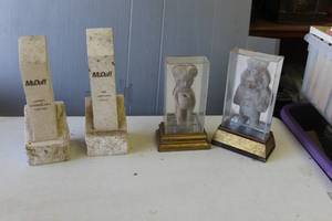 lot 349 image: Book ends