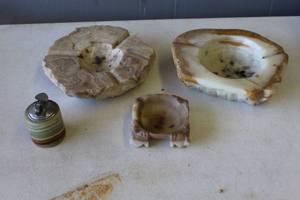 lot 384 image: collection of vintage Mexican carved marble ashtrays and table marble lighter
