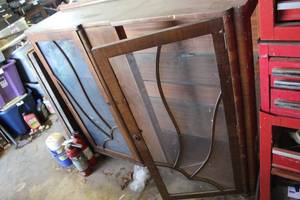 lot 420 image: antique curio cabinet, some of the glass is broken needs a little tlc