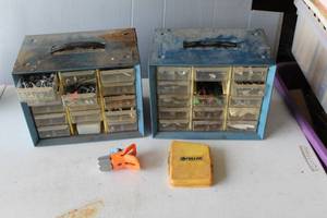 lot 487 image: storage cabinet, full see pictures for details