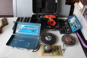 lot 522 image: alongside of tools like vintage tape measure and empty containers see pictures for details