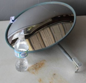 lot 536 image: Security mirror  safety mirror
