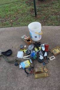 lot 572 image: Bucket full of miscellaneous items see pictures for details