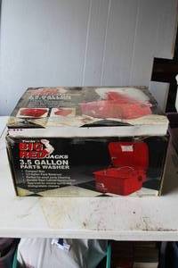 lot 574 image: Torin Big Red 3.5 Gallon Parts Washer (Model T10035).  Unopened