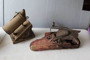 lot 594 image: VINTAGE 1950S CYCLONE SEED SOWER-SPREADER HAND CRANK FARM GARDEN TOOL and traditional bee smoker used in beekeeping to calm bees see pictures it needs some work