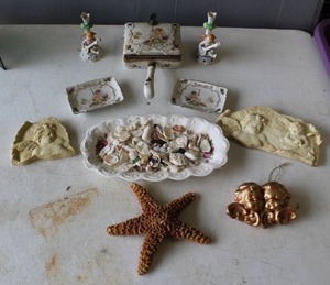 lot 623 image: collection of vintage decorative items, like vintage Ardalt Lenwile porcelain candy dish or pin trays and decorative wall plaque featuring cherub angels, and more see pictures for details