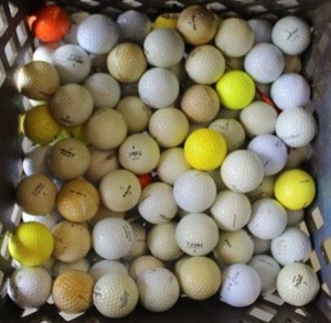 lot 631 image: Bucket full of golf balls