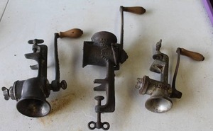 lot 643 image: antique cast-iron manual food grinders