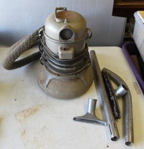 lot 717 image: vintage Rexair Model C canister vacuum  tested