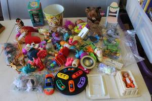 lot 829 image: collection of vintage fast-food toys and other vintage toys see pictures for details