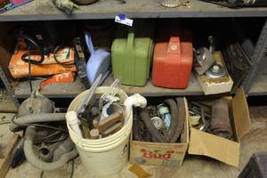 lot 833 image: 2 shelfs of of a mix of left over things that didnt match up