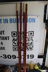 lot 866 image: 4-t-post fencing poles