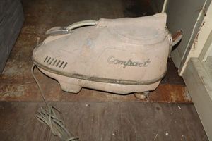 lot 133 image: Vintage COMPACT vacuum