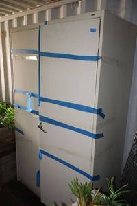 lot 134 image: Metal storage cabinet - 4x2x66