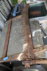 lot 136 image: Vintage saws