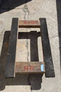 lot 240 image: Furniture dolly 18x30