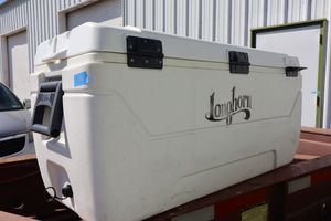 lot 236 image: White Igloo cooler