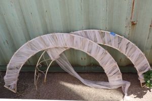 lot 279 image: Metal arch pieces as shown