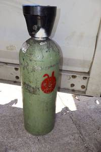 lot 259 image: Carbon dioxide tank