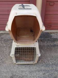 lot 170 image: QTY 2 SMALL ANIMAL CRATES