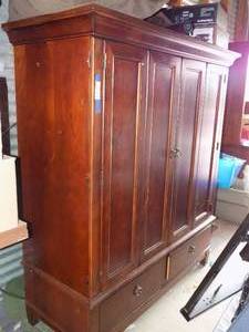 lot 97 image: Entertainment Cabinet  Hooker furniture Seven Seas 785040 , 2 drawers at base,  Asian theme, dark wood