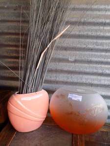 lot 190 image: QTY 2 OBLONG VASES