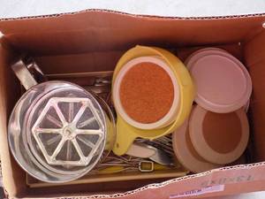 lot 256 image: KITCHEN UTENSAILS