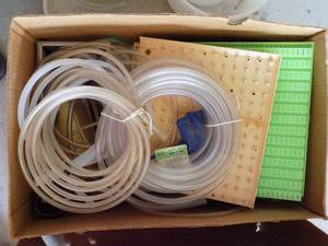 lot 263 image: AQUARIUM EQUIPTMENT