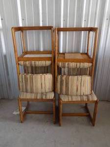 lot 12 image: SQUARE DINING TABLE WITH 4 PADDED CHAIRS