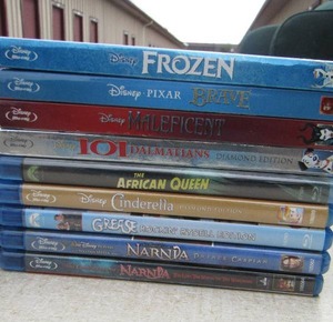 lot 70 image: blue ray movies gone with the wind, frozen, bumble bee, avatar, brave and more
