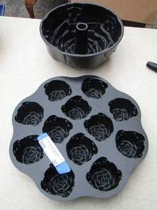 lot 20 image: black heavy duty baking dishes, Bundt pan - cup cake pan is a rose design