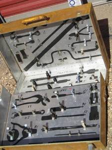 lot 44 image: METAL CONTAINOR BOX -  WAS USED AS A TOOL BOX - PROBABLY MILITARY