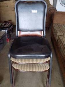 lot 32 image: QTY 3 PADDED CHAIRS