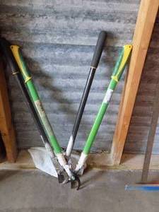 lot 42 image: 2 PAIR OF TREE LOPPERSTRIMMERS