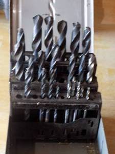 lot 47 image: BLACK DRILL BITS LARGE