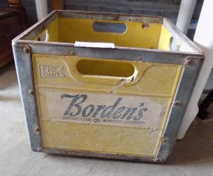 lot 79 image: BORDENS CRATE
