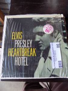 lot 86 image: ELVIS PRESLEY 45 RECORDS