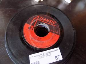 lot 87 image: VARIOUS 45 RECORDS