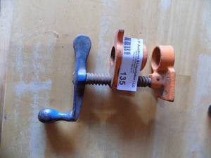 lot 135 image: Bar clamp brackets